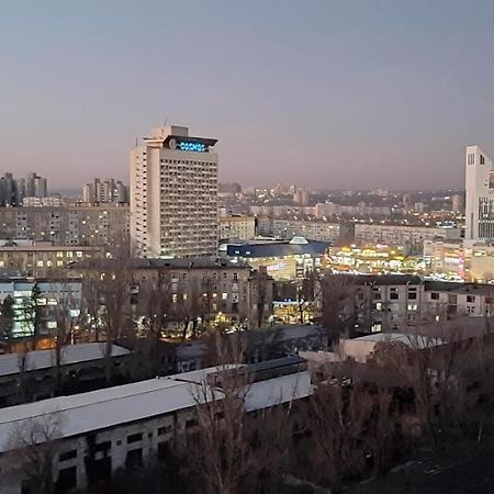 Tecuci Apartment In The Center Kisinyov Kültér fotó
