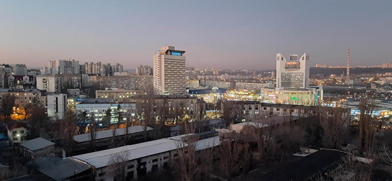 Tecuci Apartment In The Center Kisinyov Kültér fotó